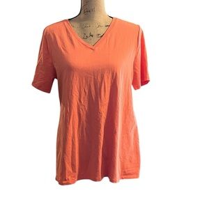 D&Co Essentials Coral V-Neck Short Sleeve Tee